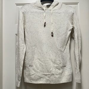 Women's Cream Hooded Sweater size small